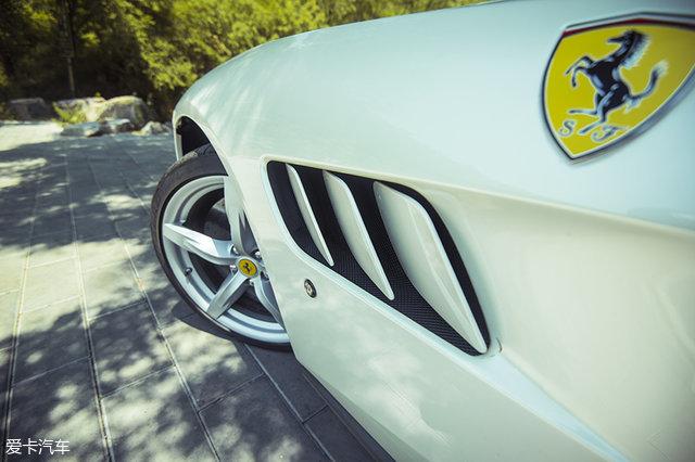 享受驾驶 最好&最坏的法拉利GTC4Lusso