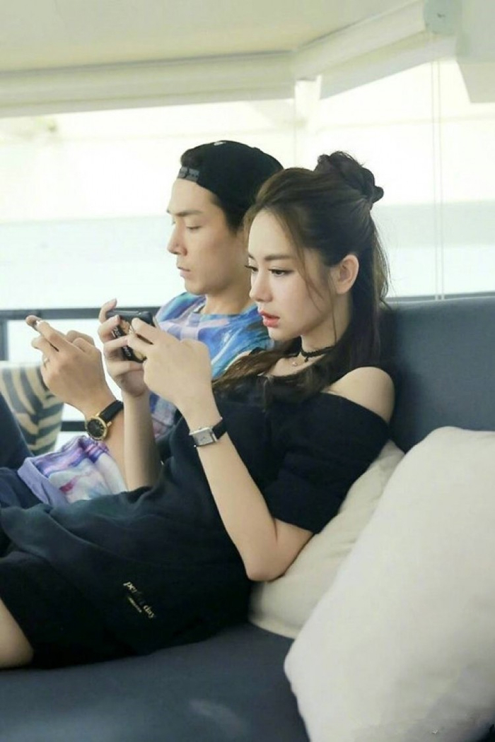 手残党戚薇的日常:借手也要打游戏