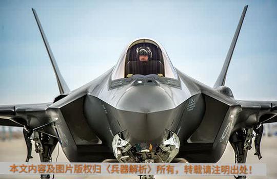 美国F-35战机无限期停飞！飞行员供氧系统存缺陷！