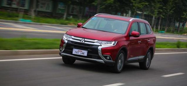 7座SUV，不到20万，带四驱，干嘛多花几万买汉兰达