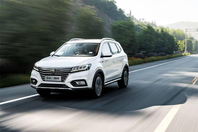 买这台20多万的SUV，国家补贴7.3万，还免各种税费