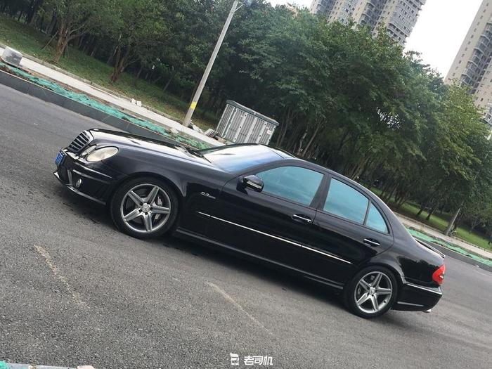 用一辆普通二手奔驰E级的价格淘到一辆AMG E63！