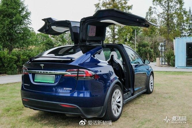 用一个下午的时间 我们体验到了特斯拉Model X P100D