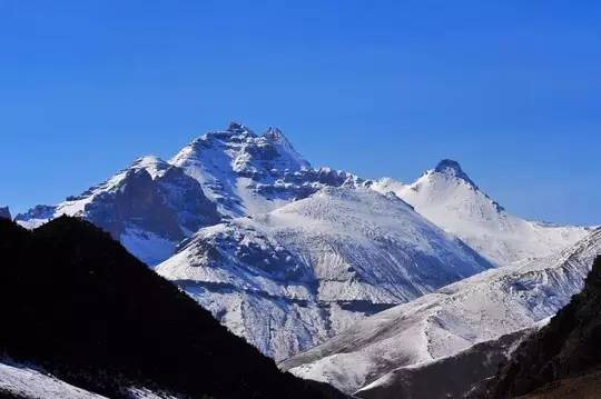 盘点中国藏区八大圣山，其中一座禁止攀登！