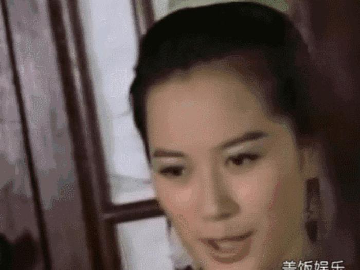 俞飞鸿近照美艳，46岁至今单身，唯一的绯闻男友是他