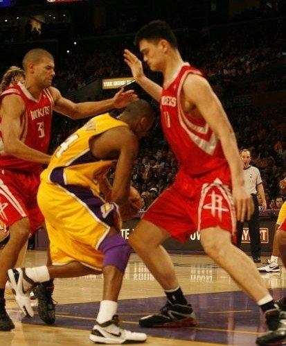 科比生涯五大“冤案”废姚明 逼走奥尼尔 成球霸？