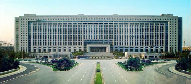 实拍中国各地政府办公大楼，你觉得哪个最有特色？