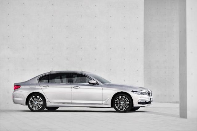 激情点燃不朽 全新BMW 5系Li论设计之美