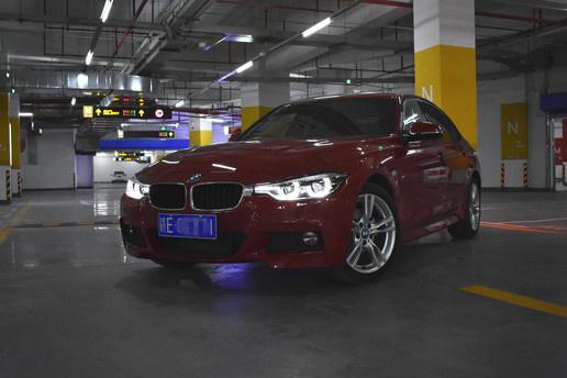 群山中的一抹红，谈谈320i M运动版。