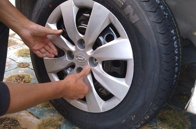为什么轮胎刚刚加过气，看起来却还是扁扁的？