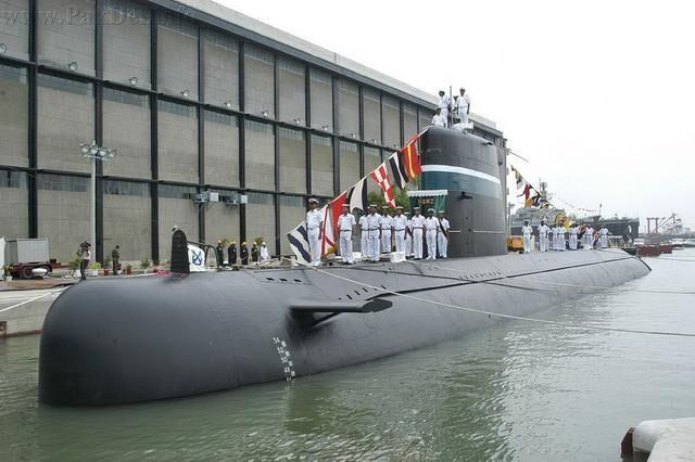 中国将向巴基斯坦出口常规潜艇！总价值超50亿美元