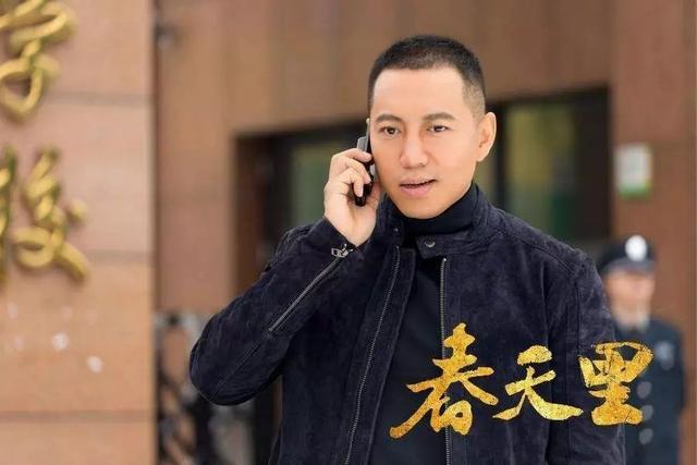 他是众人印象深刻的特种兵，如今放下英雄气概演农村勤恳创业者