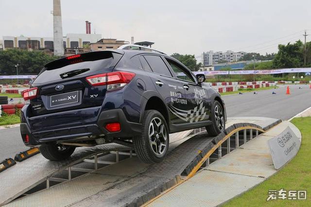 20万就标配全时四驱的进口SUV，实力怎么样？