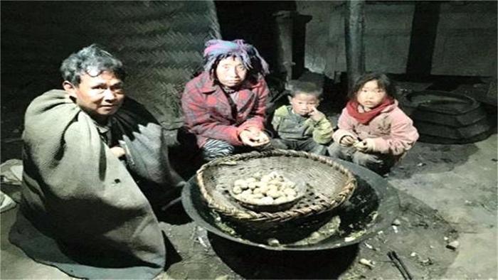 中国最穷的村子：90%的人天天吃土豆，很多人没吃过米饭？