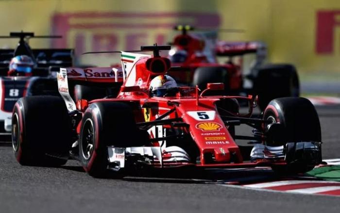 F1日本站丨汉密尔顿夺冠红牛获二三名 维特尔再次退赛