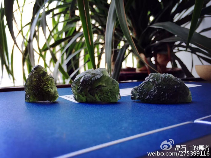 心情不好带什么水晶会好一点?主要是颜色看着也舒服