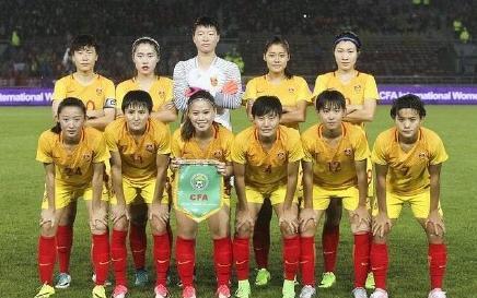 女足神奇进球3-2险胜墨西哥，网友赞叹：这球我看过！