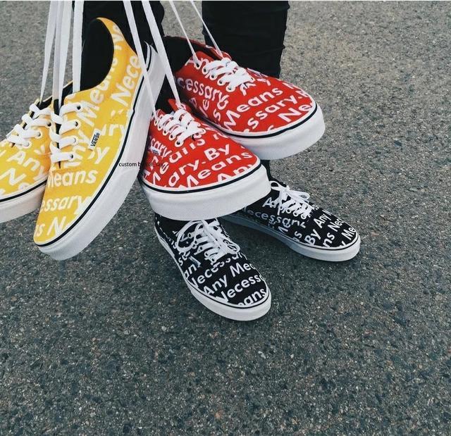 Revenge x storm和vans x supreme选择哪个呢？