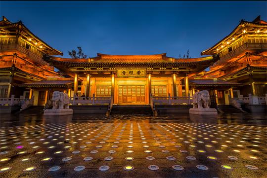 杭州香积寺古建筑夜景照明设计：光芒万丈佛光普照的视觉效果！