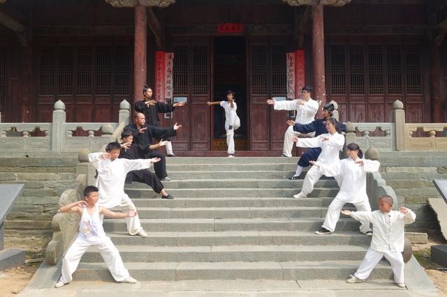 忆武当山太和武术院传奇道长——史飞