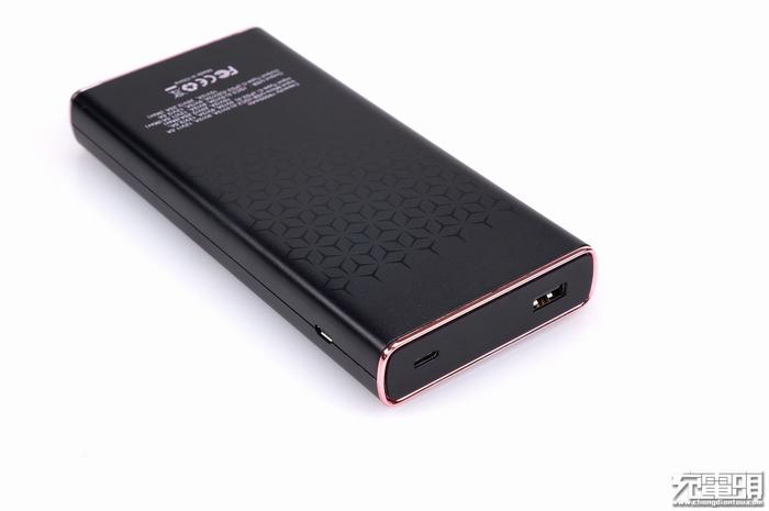 四款热销USB PD充电宝首拆：扒开产业真相
