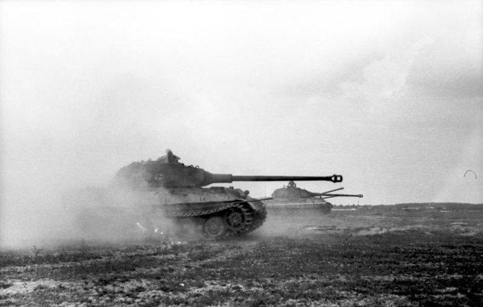 德国虎式坦克的“继承者”: 六号B型虎王式重型坦克
