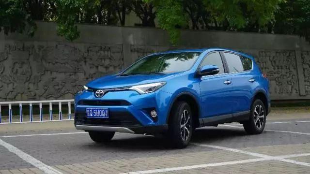 一汽丰田RAV4荣放和东风本田CR-V安全谁更厚道？