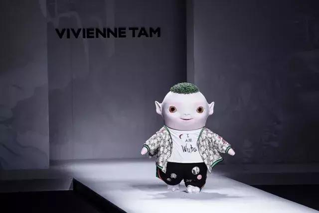 北京终于等到Vivienne Tam了 一场惊艳京城的奇幻大秀