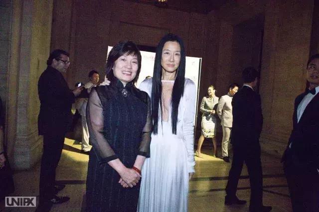 青云颁奖礼：靳羽西，Vera Wang，全世界最厉害的人都来了