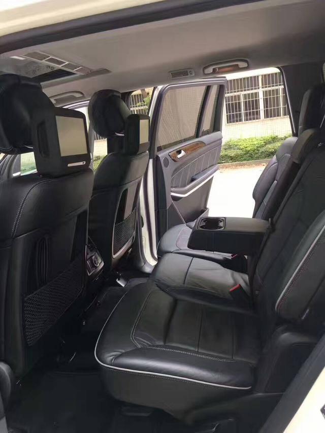 豪华SUV奔驰GL450顶配35万, 大气优雅