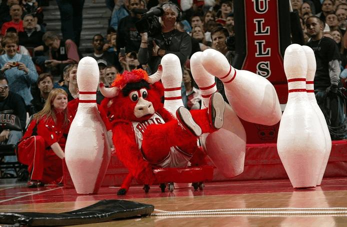 盘点NBA那些萌哭你的吉祥物, 火箭熊领衔上榜!