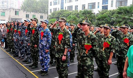 现在没有文凭的人，还能去当兵么？事实真相和你想的不一样