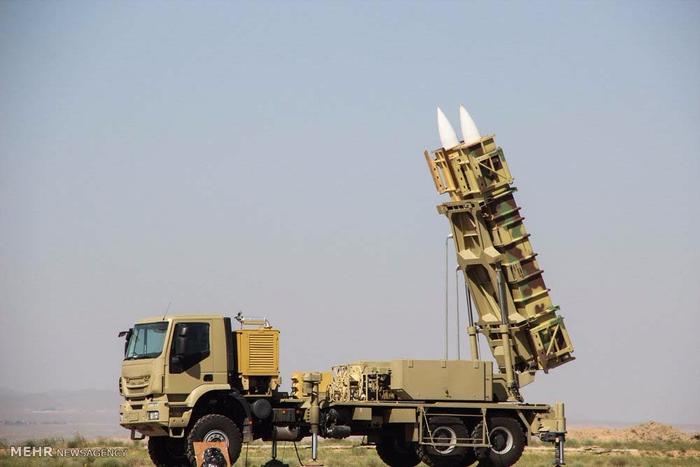伊朗完成新型防空导弹初步测试 性能先进可媲美S-300