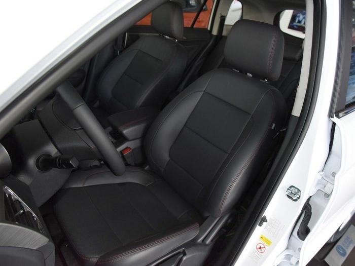 长安全新这款SUV内室空间比H6、博越还大, 性价比很高动力满足
