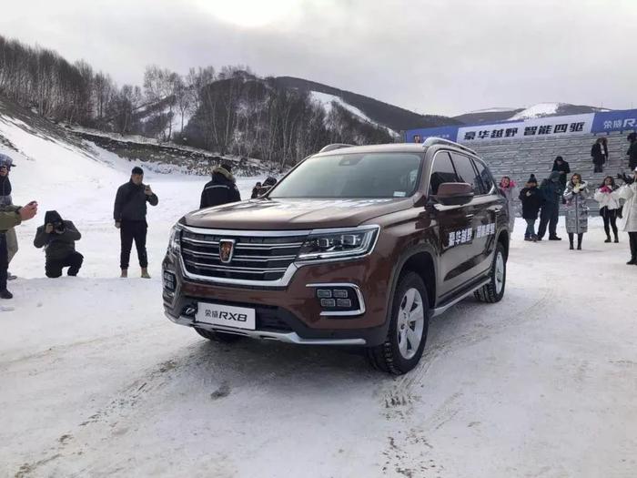 没有两把锁还敢叫越野车！这些国产硬货能带你翻山越岭