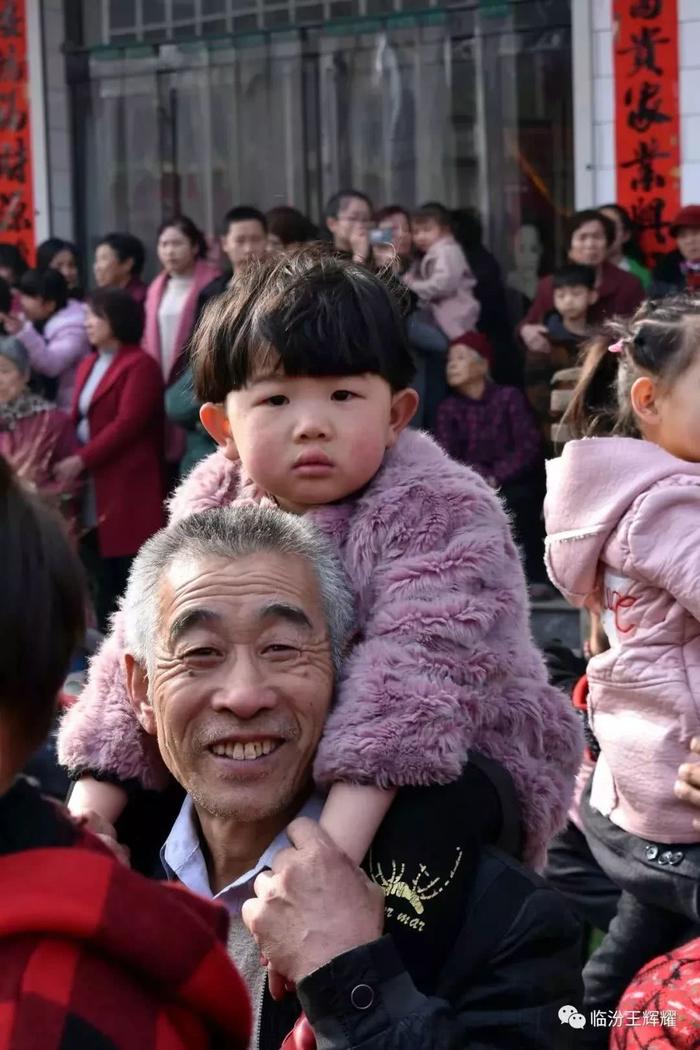 实拍襄陵镇十五闹红火！人山人海，热闹非凡！