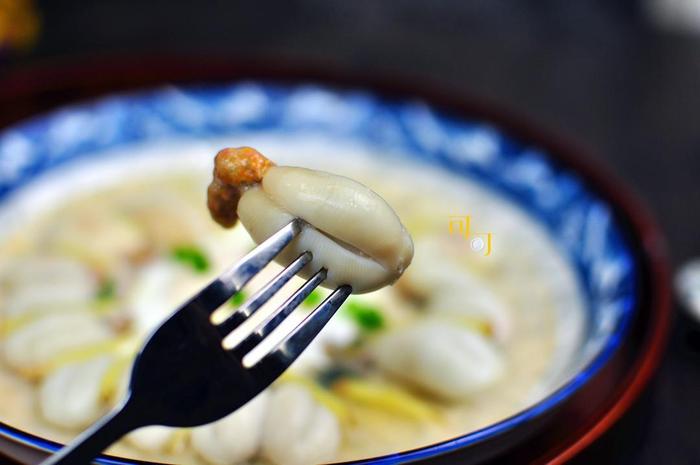 墨鱼蛋蒸蛋，太鲜美，海边人家才会吃到的食材，你愿意尝尝吗？