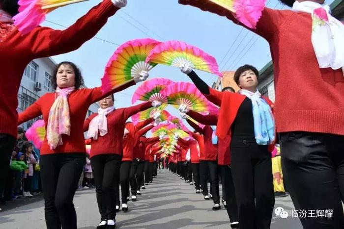 实拍襄陵镇十五闹红火！人山人海，热闹非凡！