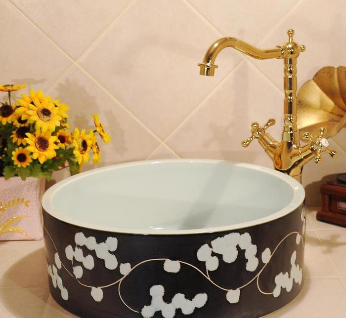 陶瓷洗手盆如何清洗干净?