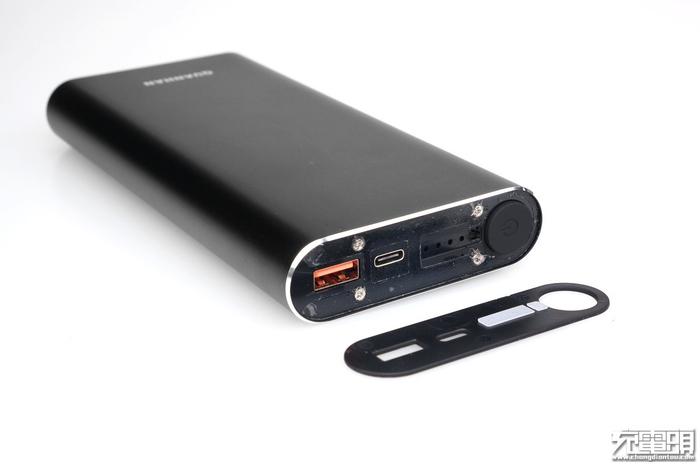 四款热销USB PD充电宝首拆：扒开产业真相