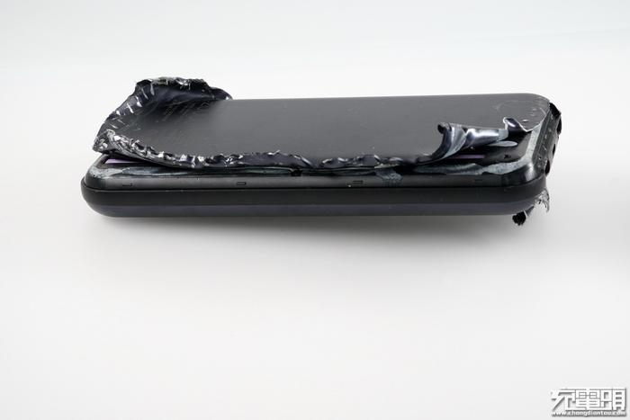 四款热销USB PD充电宝首拆：扒开产业真相