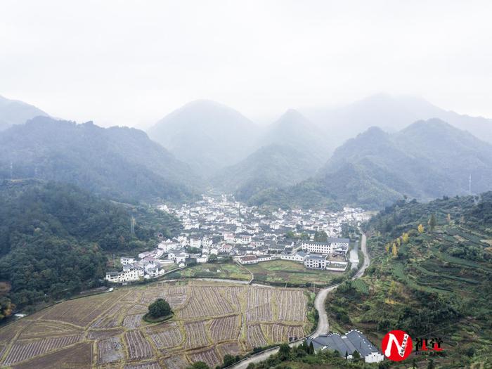 浙江武义不止有温泉 更有太极星象村和江南九寨沟牛头山绝美风景