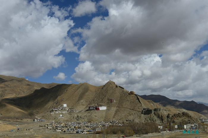 西藏文化源地山南琼结，聆听仓央嘉措的爱情诗篇