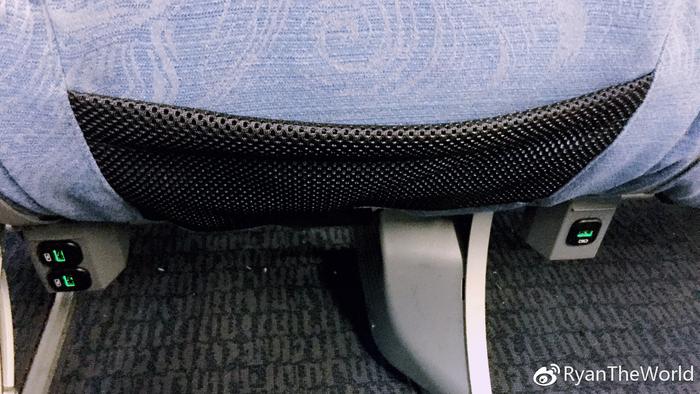 国航波音B737 MAX 8客机经济舱简约体验