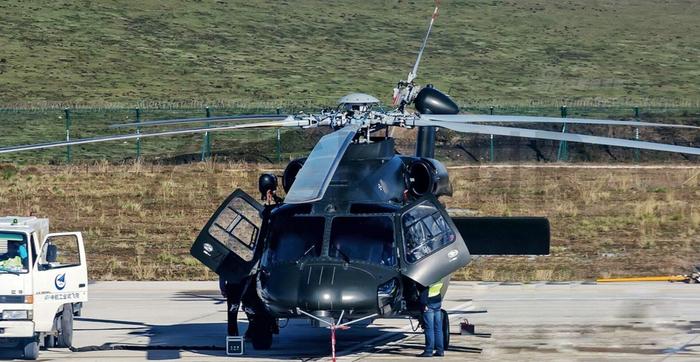 中国黑鹰直升机已服役30年，还能继续飞？这家外国公司帮了大忙