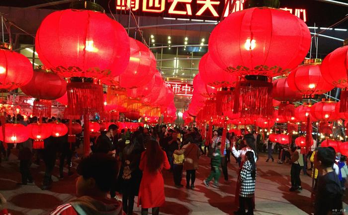 靖西元宵喜乐灯谜会 点亮幸福新生活