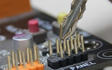 电脑严重的硬件烧坏，解决没办法开机的完美修复方法