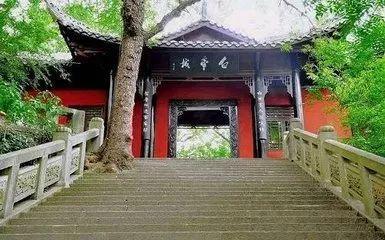 徒步危石鸟道，登临三峡之巅，奉节县打造中国最美步道