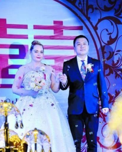 为什么越来越多，中国男人娶洋老婆，看看他们怎么办到的！