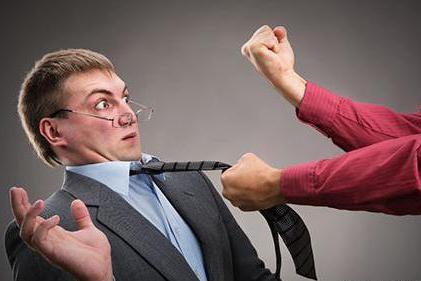 不还信用卡？银行催收，起诉流程解析！黑户要注意了